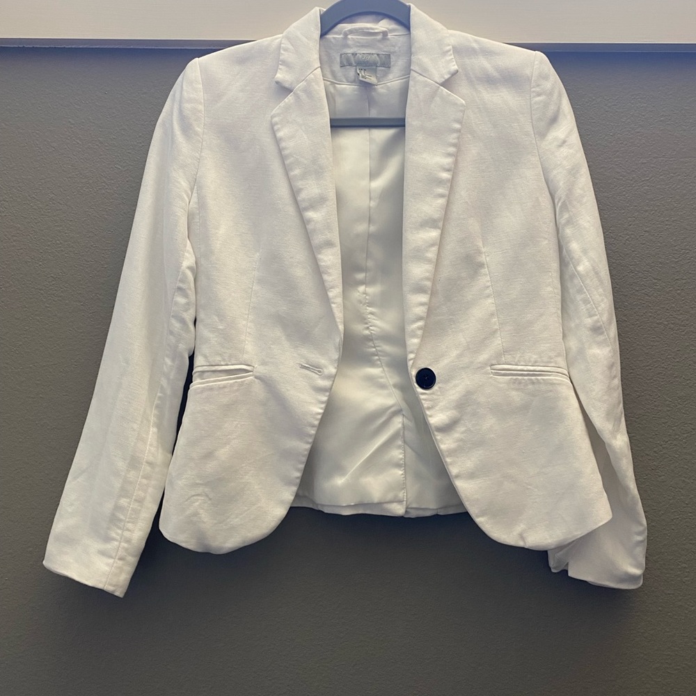 2/$25 White H&M Blazer